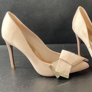 Ted Baker Linesi Stiletto Heel Bow Court Shoes, Pink Nude, Size 39.5
